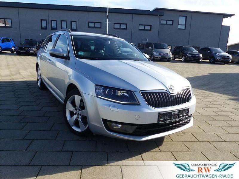 Silber Gebraucht 2016 Skoda Octavia Style Limousine | 7.950 € (Guter Preis) - Bild 1/4