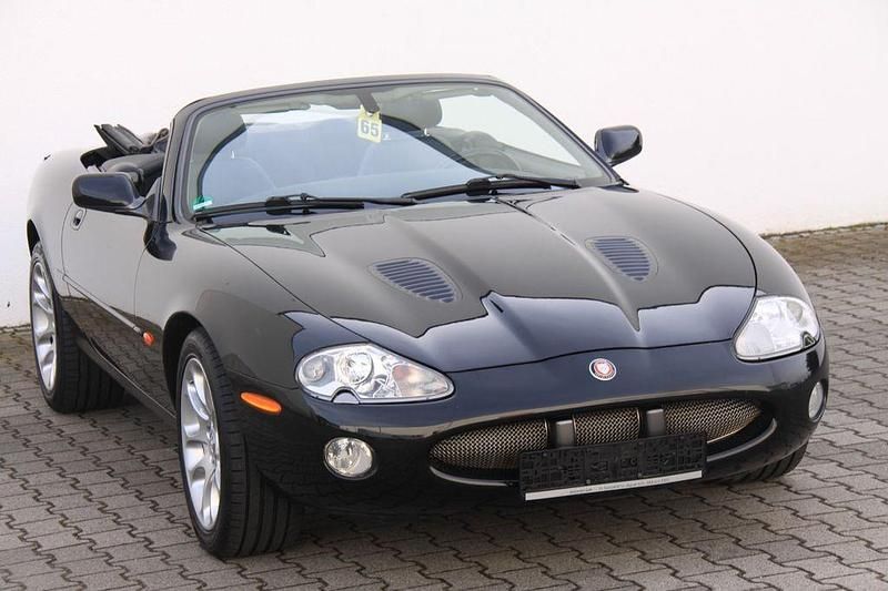 Gebraucht Jaguar XKR 363 PS (266 kW) 2001 Schwarz Cabrio