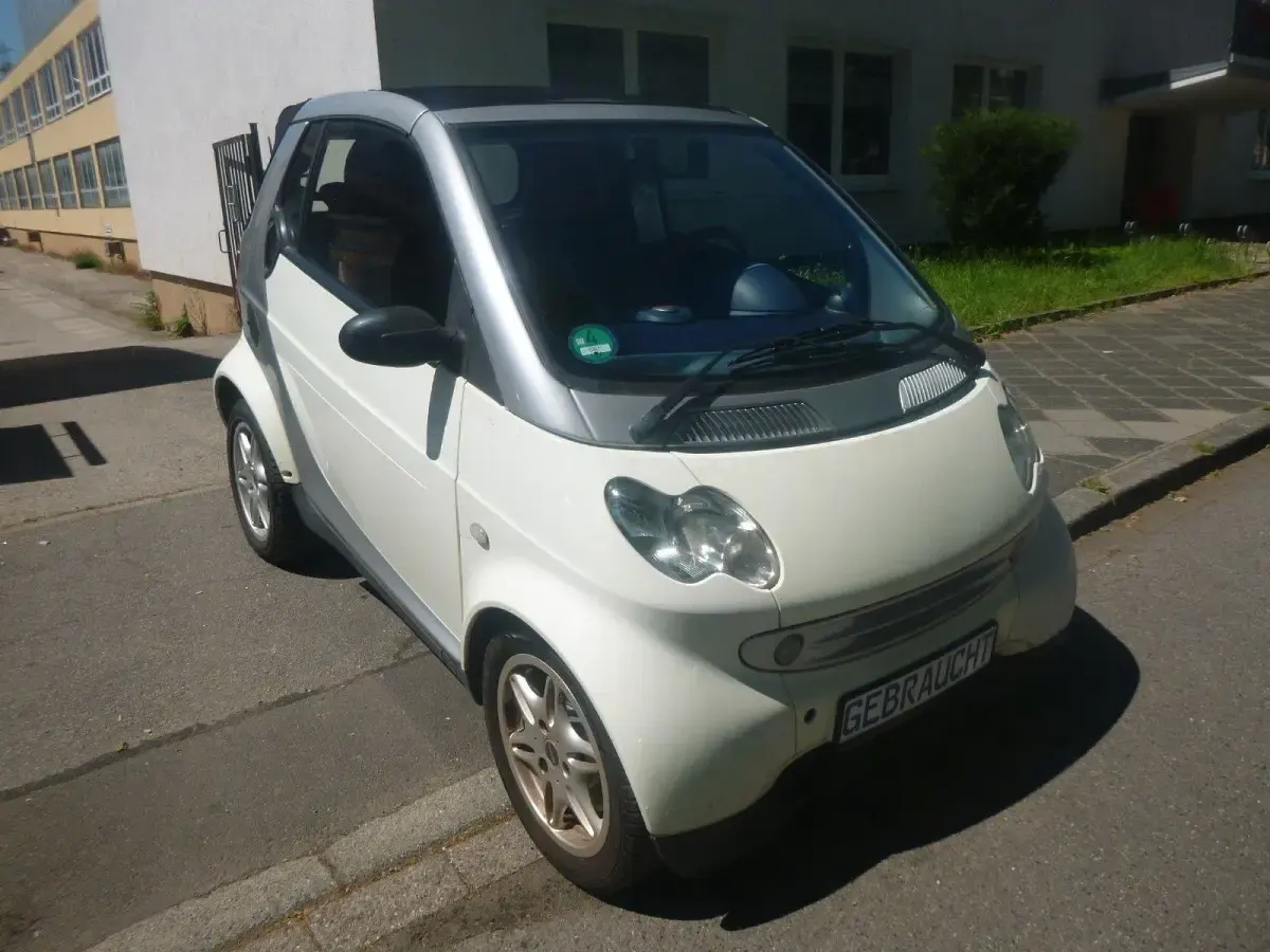 Gebraucht Smart ForTwo Cabrio Passion 54 PS (39 kW) 2000 Weiß Cabrio