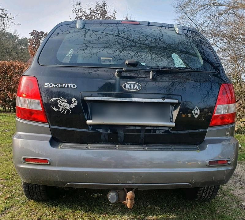 Gebraucht Kia Sorento 140 PS (102 kW) 2006 Schwarz SUV