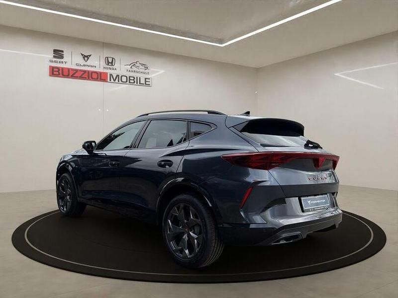 Nowe Cupra Formentor 150 KM (110 kW) 2025 Szary SUV