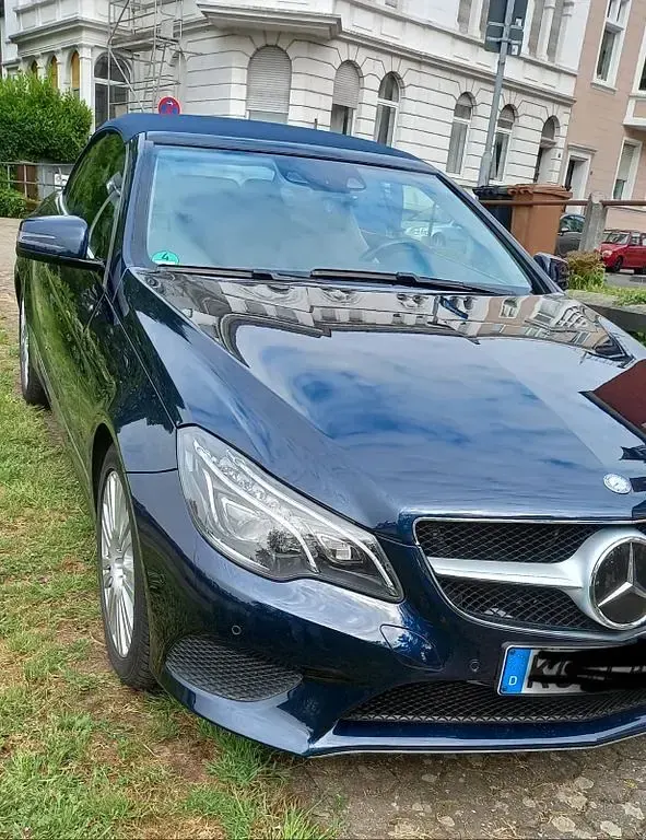 Occasion Mercedes E200 184 ch (135 kW) 2014 Bleue Cabriolet