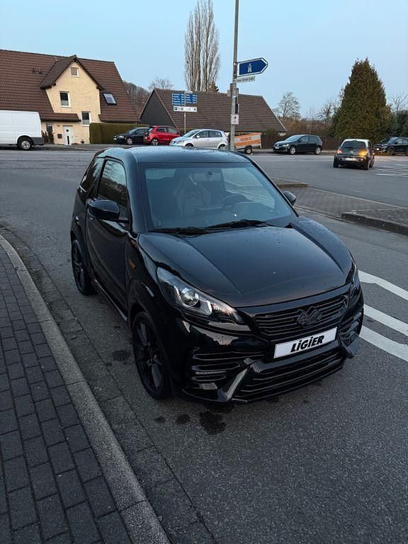 Gebraucht Ligier JS50 15 PS (11 kW) 2024 Schwarz Kleinwagen