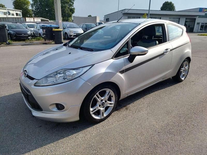 Grau Gebraucht 2011 Ford Fiesta Sport Kleinwagen | 3.300 € (Guter Preis) - Bild 1/4