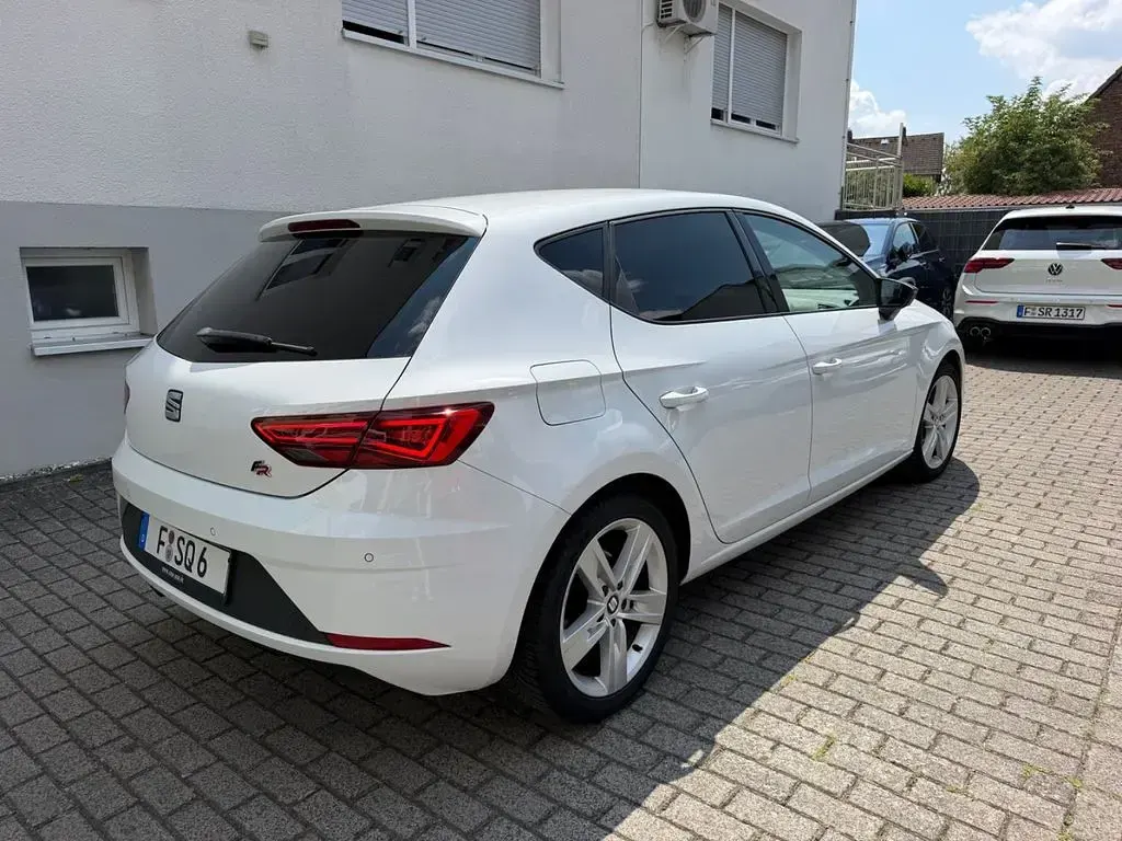 Gebraucht Seat Leon FR 179 PS (131 kW) 2017 Weiß Limousine