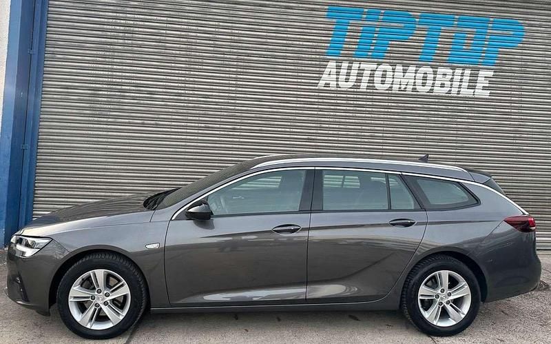 Gebraucht Opel Insignia 174 PS (127 kW) 2023 Moonstone grey Kombi