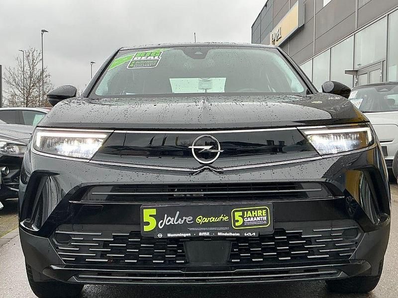 Gebraucht Opel Mokka-e Edition 100 kW (136 PS) 2023 Lackierung schwarz SUV