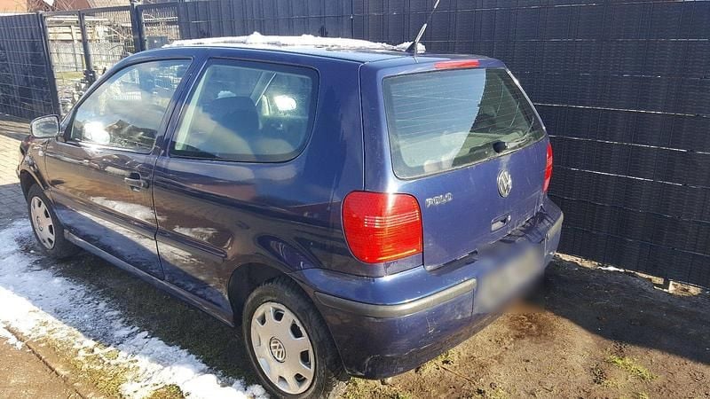 Gebraucht VW Polo 50 PS (36 kW) 2001 Blau Kleinwagen