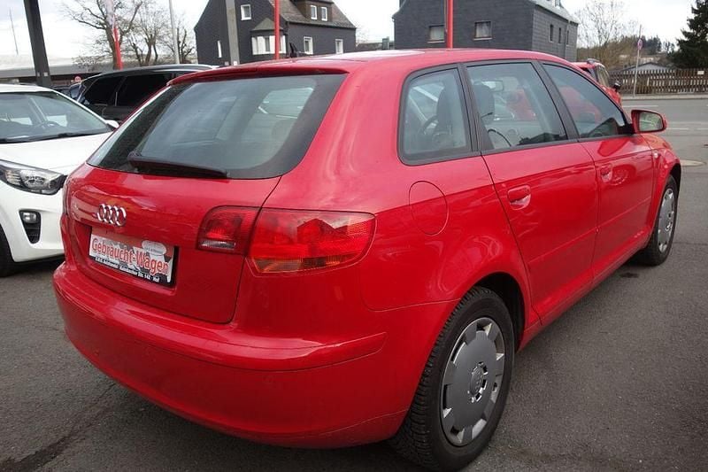 Gebraucht Audi A3 Attraction 170 PS (125 kW) 2007 Rot Kleinwagen