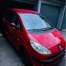 Rot Gebraucht 2007 Peugeot 1007 Kleinwagen | 1.500 € - Bild 1/4