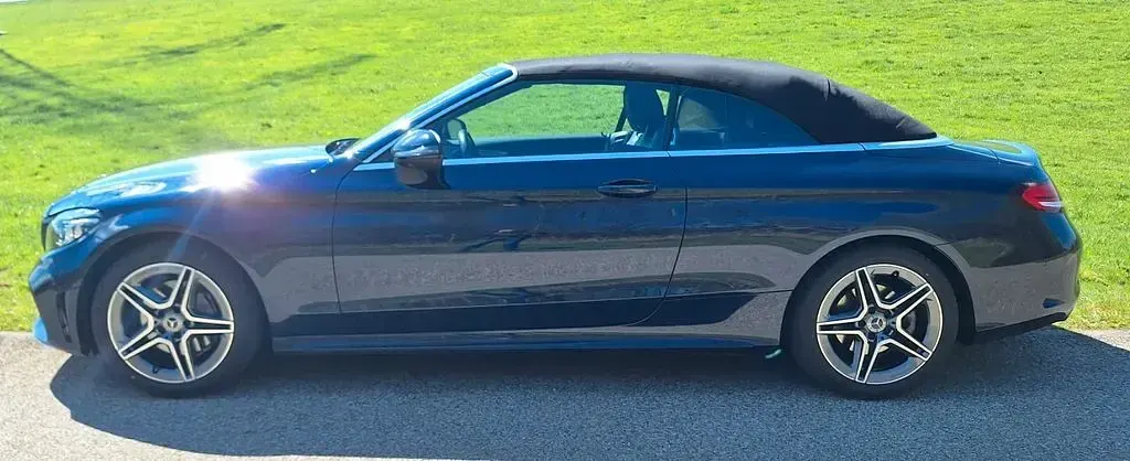 Gebraucht Mercedes C200 AMG line 184 PS (135 kW) 2020 Blau Cabrio