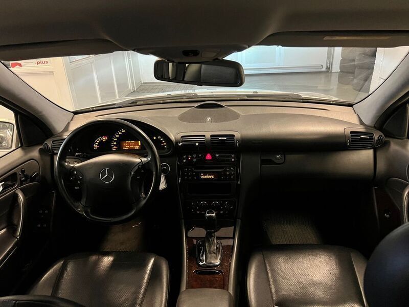 Gebraucht Mercedes C240 Elegance 170 PS (125 kW) 2004 Silber Limousine
