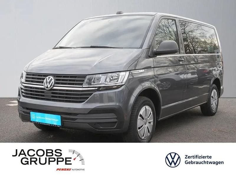 Gebraucht VW Multivan Family 150 PS (110 kW) 2021 Grau Van