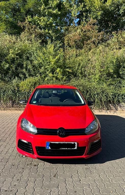 Gebraucht VW Golf VI Trendline 80 PS (58 kW) 2009 Rot Kleinwagen