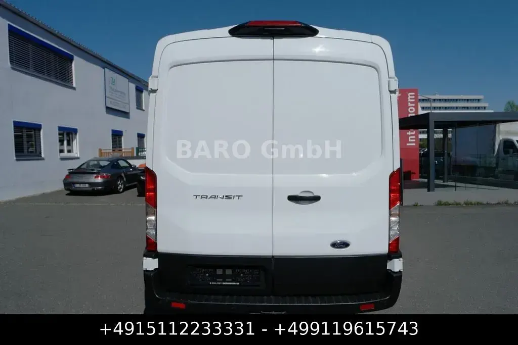 Gebraucht Ford Transit Trend 170 PS (125 kW) 2020 Weiß Van / Kleinbus