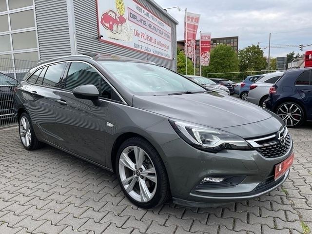 Grau Gebraucht 2016 Opel Astra Kombi | 17.900 € (Teuer) - Bild 1/4