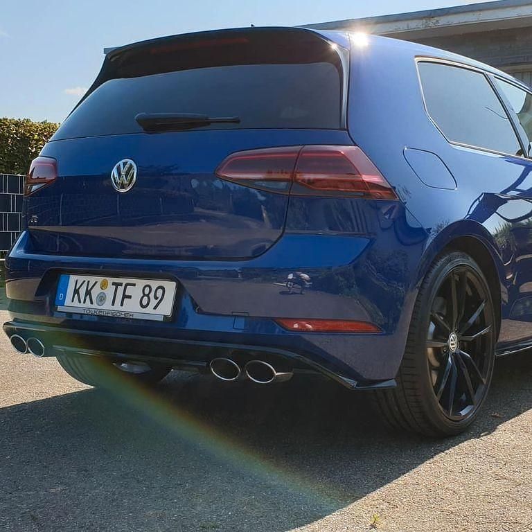 Blau Gebraucht 2017 VW Golf VII R Limousine | 26.000 € (Fairer Preis) - Bild 1/3