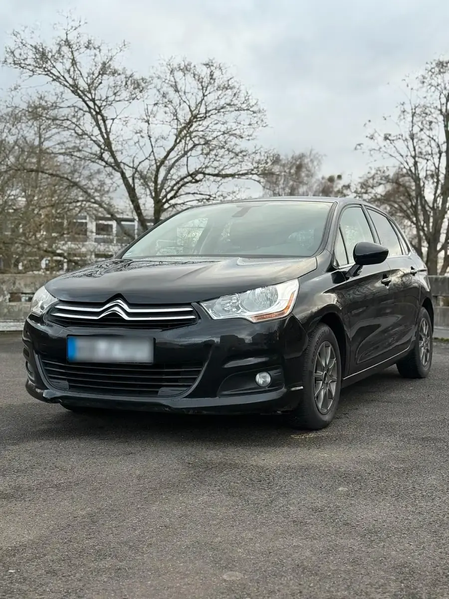 Gebraucht Citroën C4 120 PS (88 kW) 2011 Schwarz Limousine