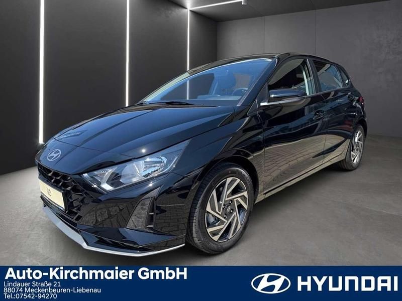 Schwarz Neu 2025 Hyundai i20 Trend Kleinwagen | 22.460 € (Fairer Preis) - Bild 1/4