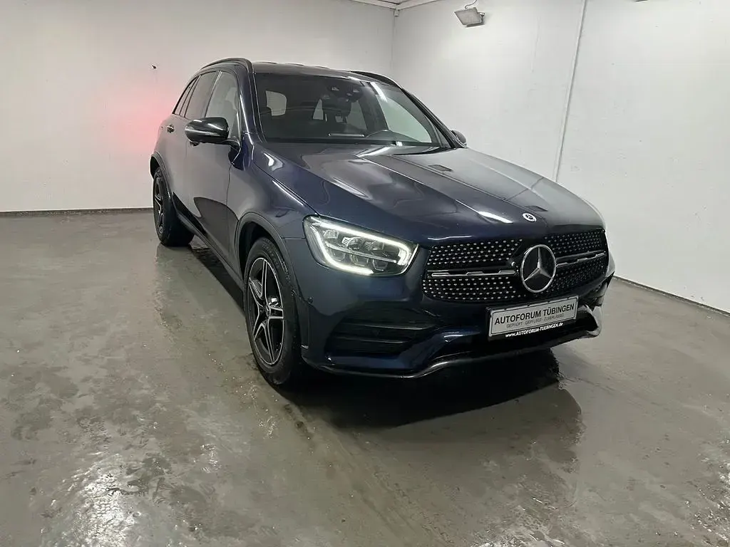 Gebraucht Mercedes GLC220 AMG line 194 PS (142 kW) 2022 Blau SUV