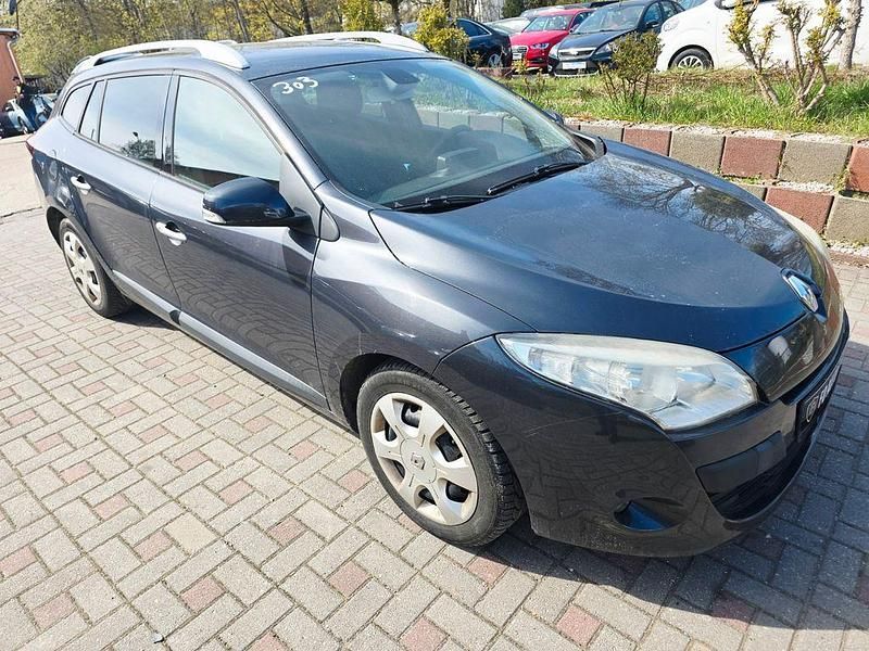 Gebraucht Renault Mégane III Dynamique 131 PS (96 kW) 2009 Limousine