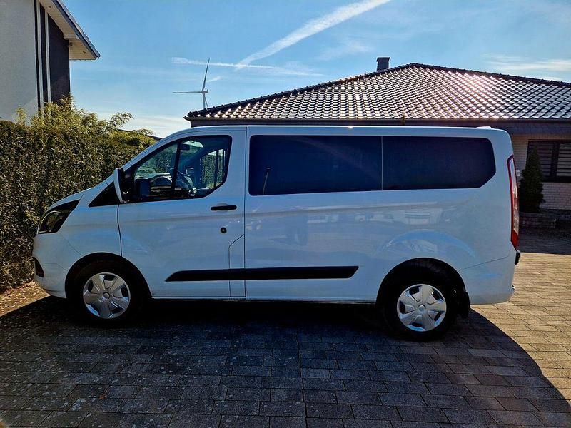 Gebraucht Ford Transit Custom 105 PS (77 kW) 2020 Weiß Kombi