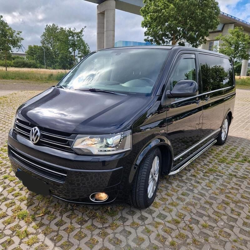 Schwarz Gebraucht 2012 VW T5 Highline Van | 28.900 € - Bild 1/4