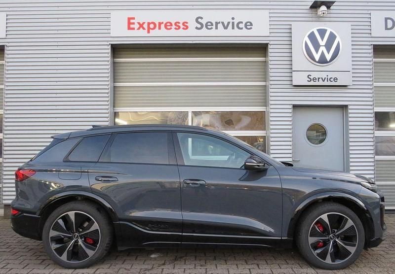 Magnetgrau Gebraucht 2024 Audi Q6 e-tron Sport SUV | 68.900 € (Etwas zu teuer) - Bild 1/4