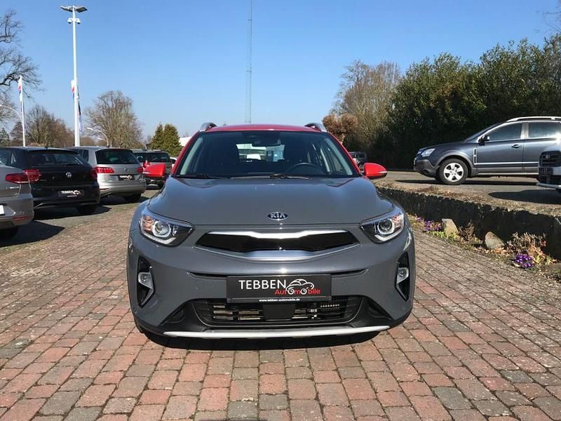 Gebraucht Kia Stonic 101 PS (74 kW) 2021 Grau SUV