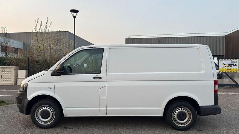 Gebraucht VW Transporter 102 PS (75 kW) 2014 Weiß Van