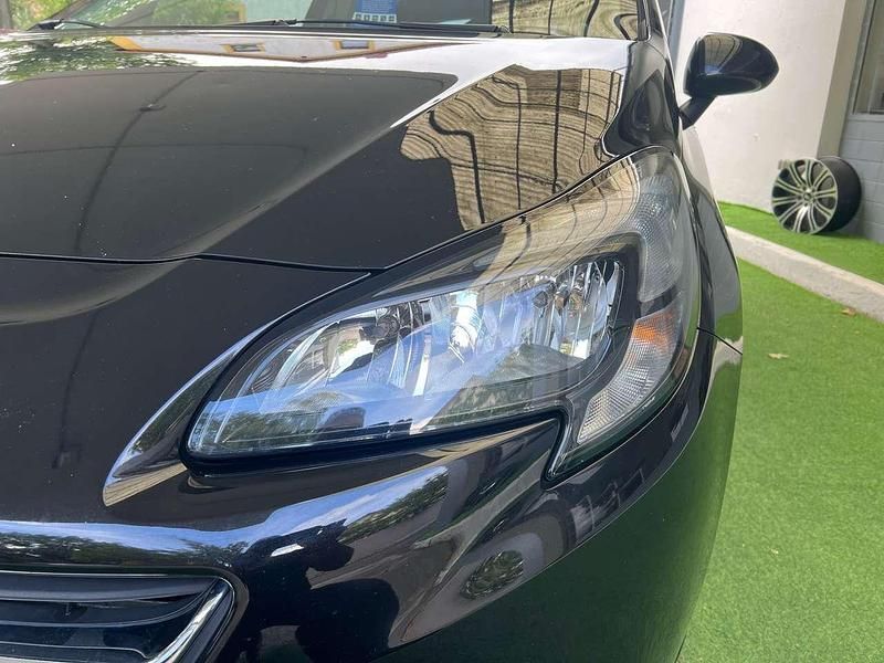 Gebraucht Opel Corsa Selection 69 PS (50 kW) 2017 Onyx schwarz Kleinwagen