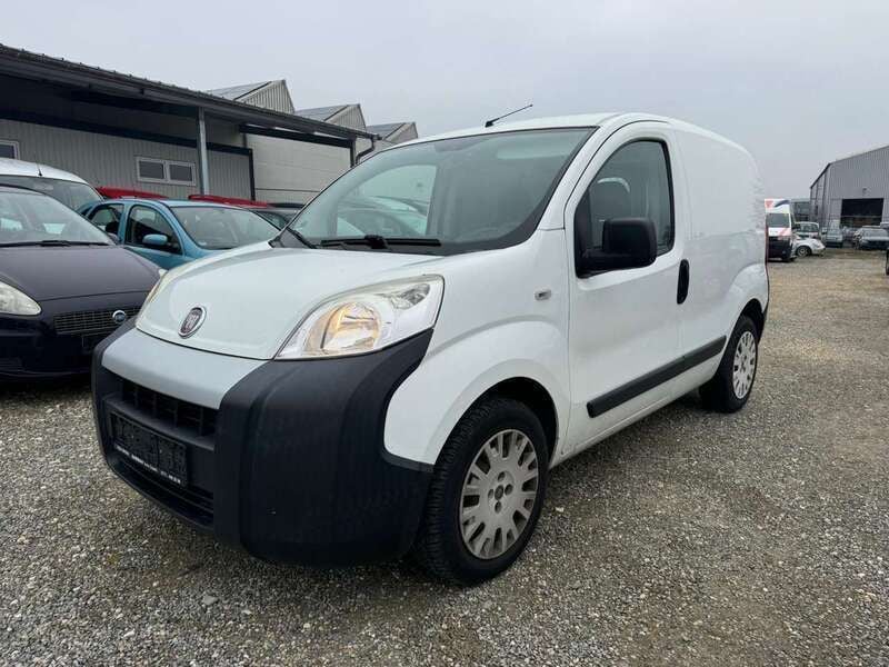 Colore esterno (weiß) Gebraucht 2012 Fiat Fiorino Van / Kleinbus | 4.350 € (Fairer Preis) - Bild 1/4