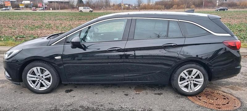Gebraucht Opel Astra Innovation 160 PS (117 kW) 2017 Schwarz Kombi