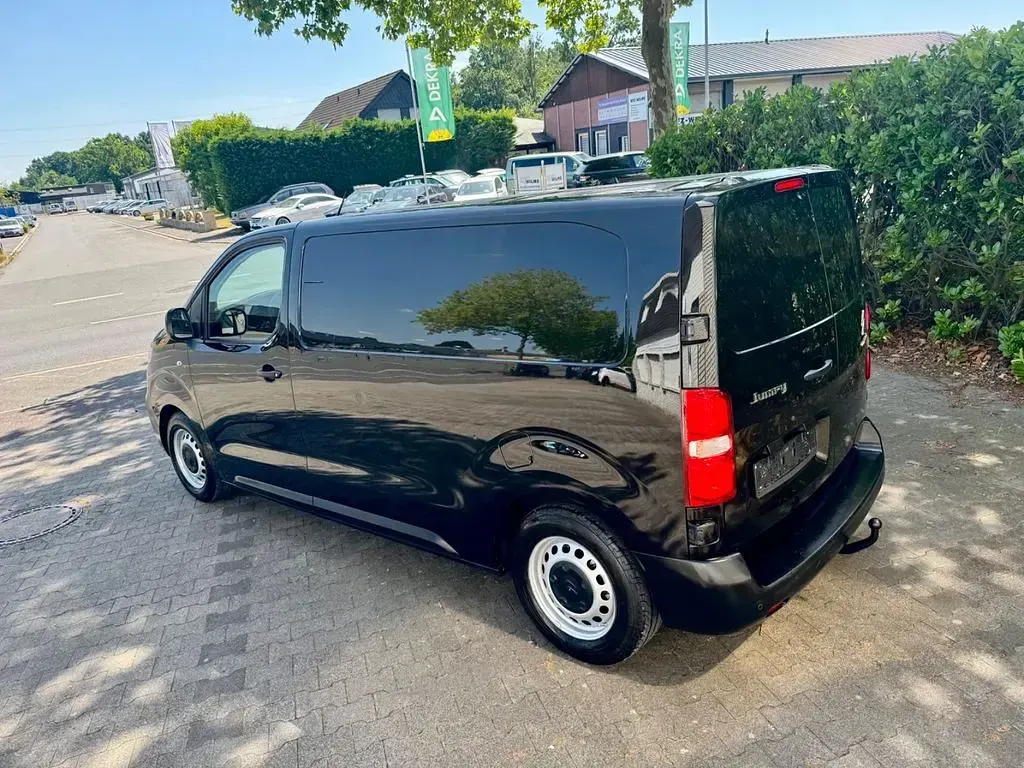 Gebraucht Citroën Jumpy Profi 116 PS (85 kW) 2018 Schwarz Van / Kleinbus
