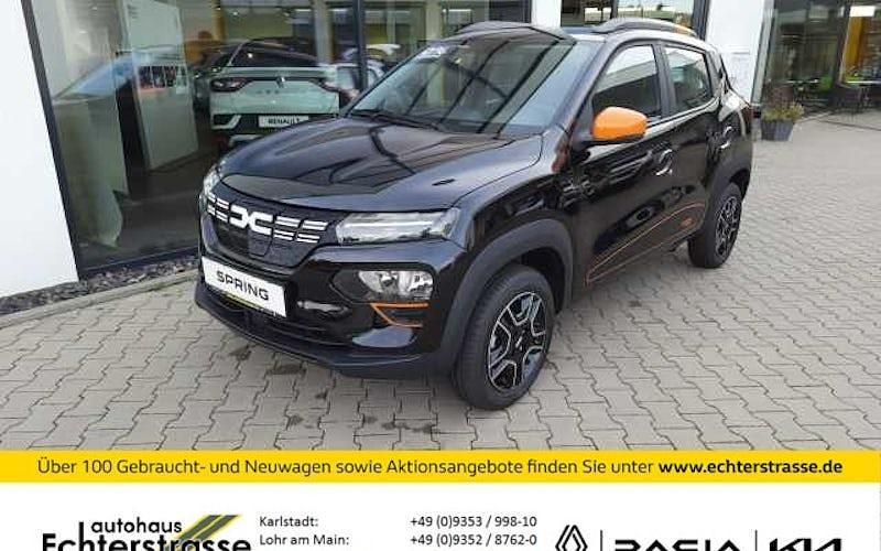 Schwarz Gebraucht 2023 Dacia Spring Essentiel Kleinwagen | 14.940 € (Etwas zu teuer) - Bild 1/4