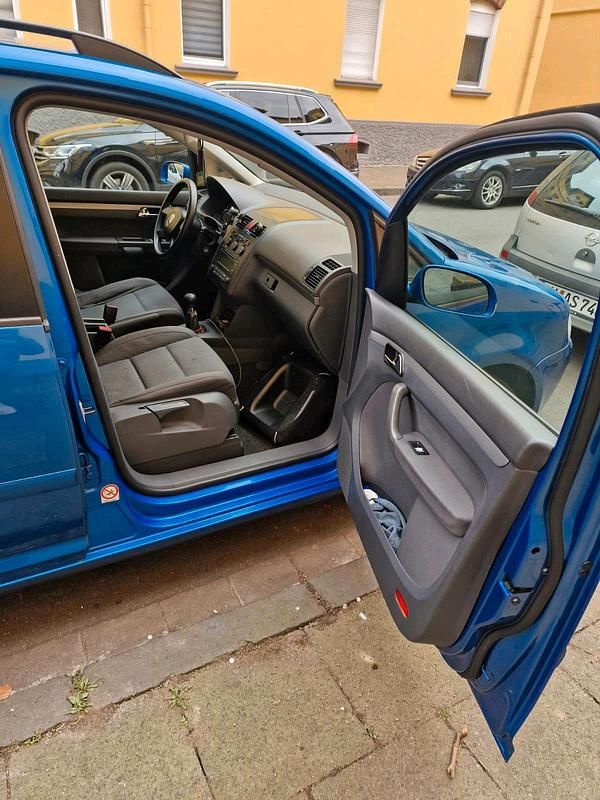 Gebraucht VW Touran 116 PS (85 kW) 2004 Blau Van / Kleinbus
