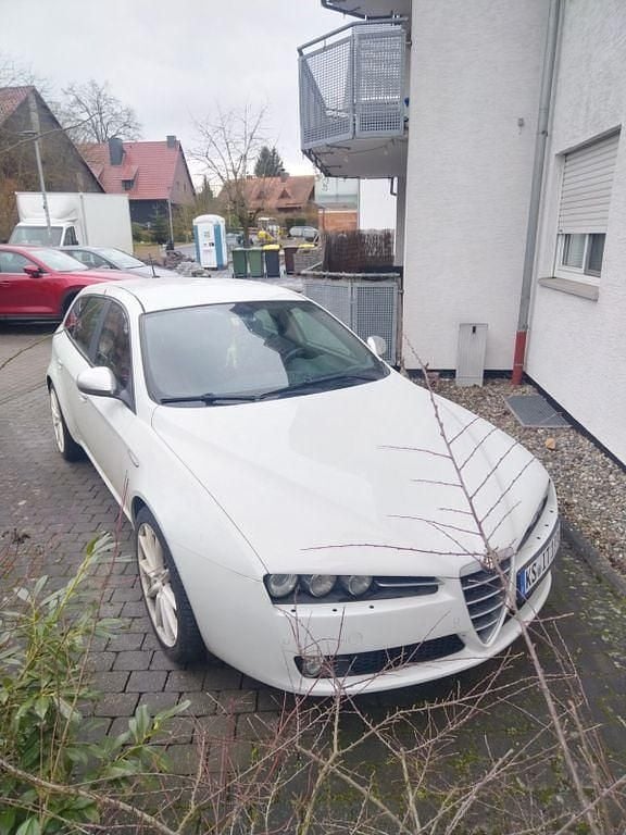 Gebraucht Alfa Romeo 159 Turismo 200 PS (147 kW) 2011 Weiß Limousine