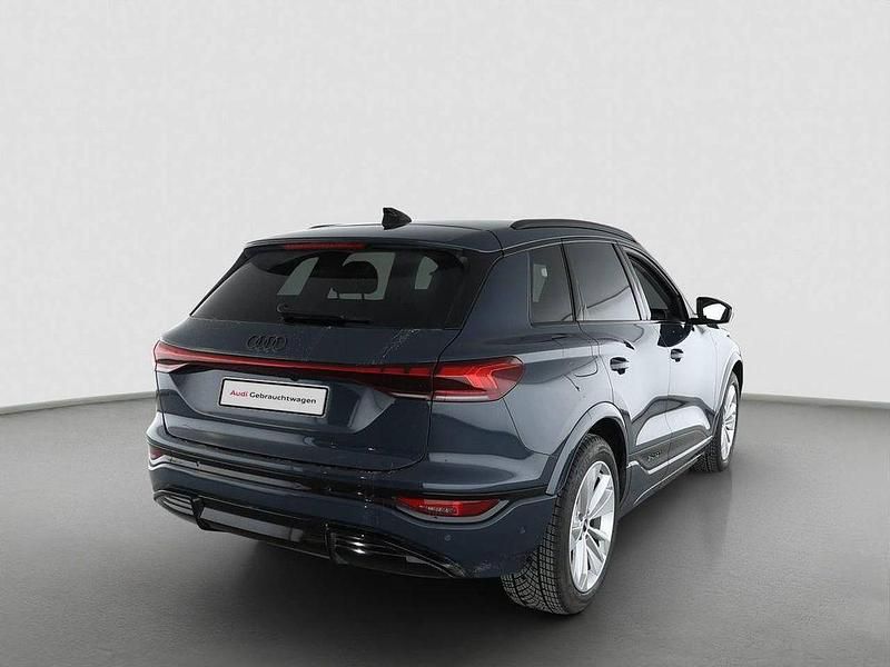 Gebraucht Audi Q6 e-tron S-Line 185 kW (252 PS) 2025 Plasmablau SUV