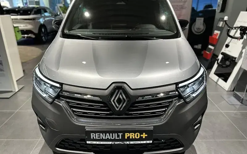 Neu Renault Kangoo Rapid Advance 115 PS (84 kW) 2026 Grau Van / Kleinbus