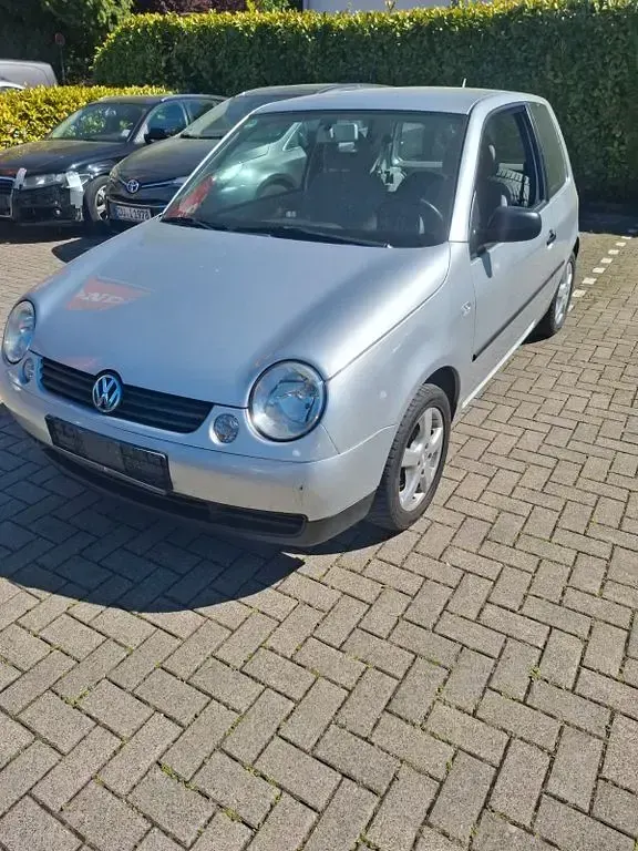 Second-hand VW Lupo 60 CP (44 kW) 2003 Argintiu Hatchback