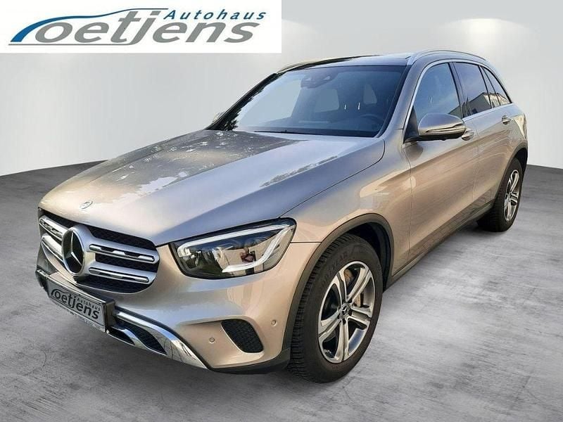 Silber Gebraucht 2019 Mercedes GLC220 SUV | 32.980 € (Superpreis) - Bild 1/4