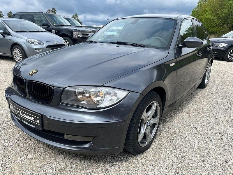 Grau Gebraucht 2007 BMW 118 Advantage Kleinwagen | 1.390 € (Superpreis) - Bild 1/4