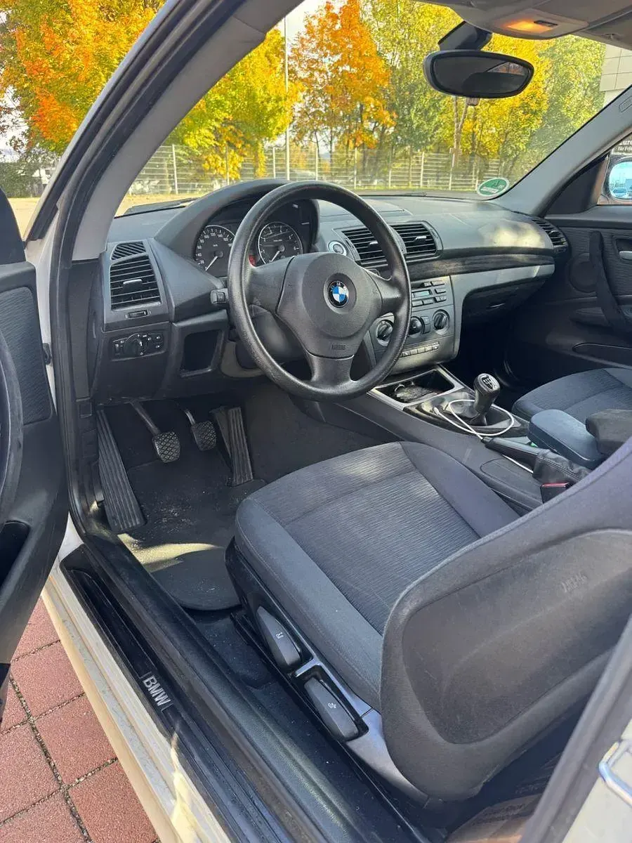 Second-hand BMW 116 122 CP (89 kW) 2008 Alb Hatchback