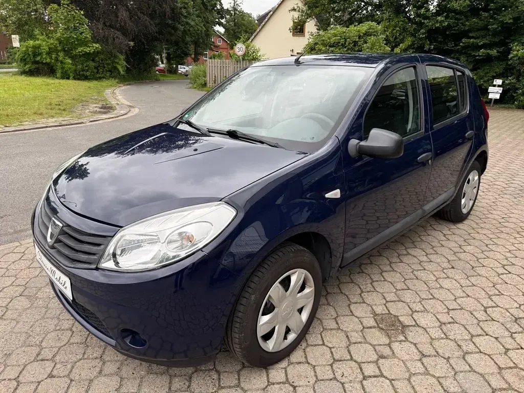 Gebraucht Dacia Sandero Ambiance 75 PS (55 kW) 2012 Blau Limousine