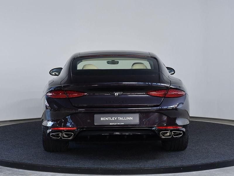 Neu Bentley Continental 680 PS (500 kW) 2026 Schwarz