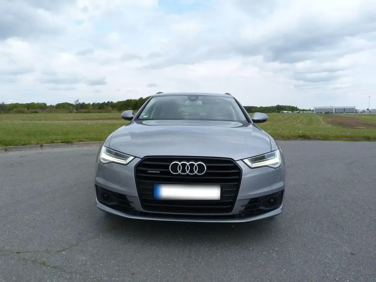 Gebraucht Audi A6 Ambiente 218 PS (160 kW) 2015 Grau Kombi