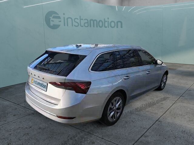 Silber Gebraucht 2021 Skoda Octavia First Edition Kombi | 21.425 € (Fairer Preis) - Bild 1/2