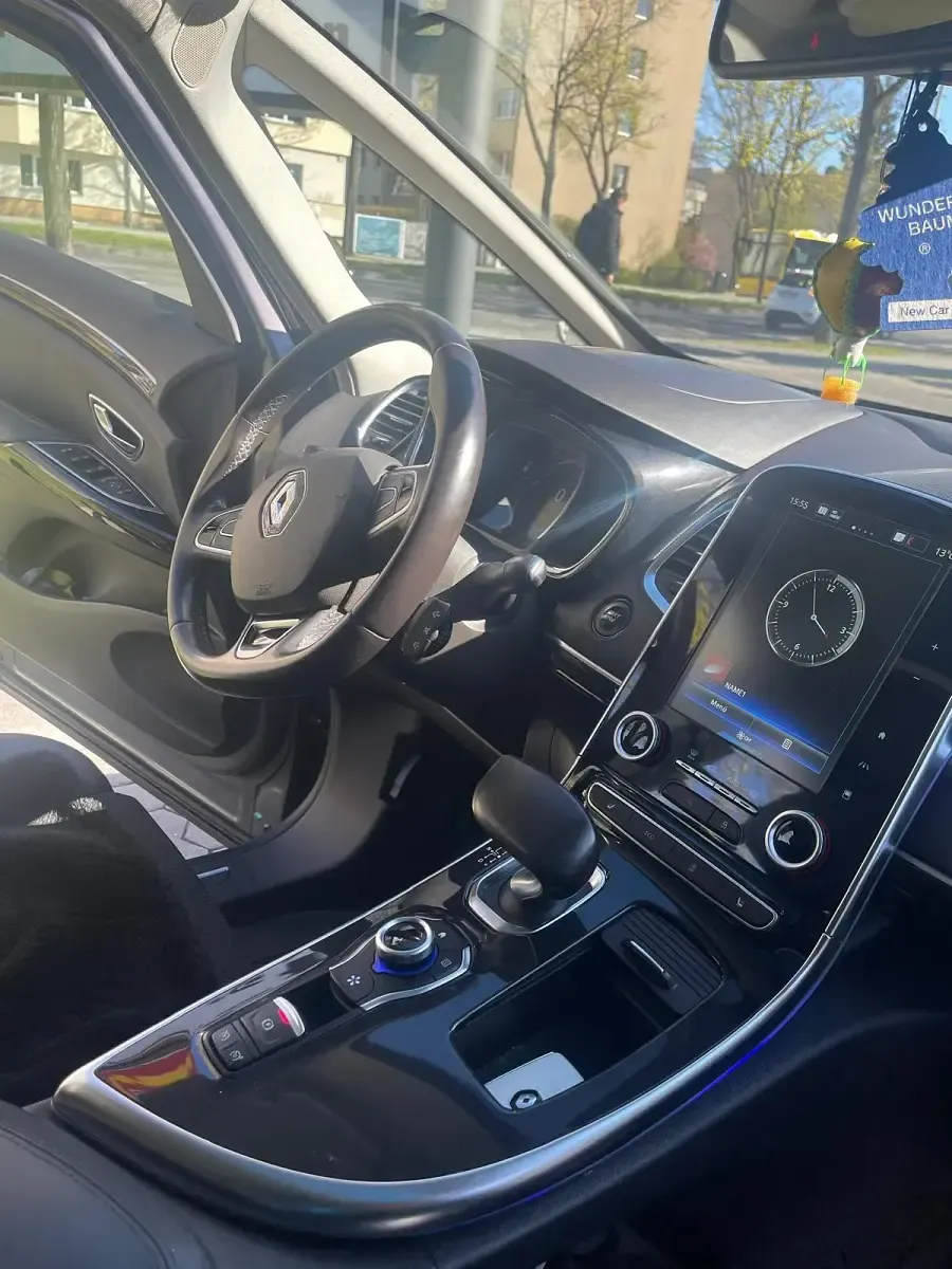 Gebraucht Renault Espace 160 PS (117 kW) 2017 Andere farben Van / Kleinbus