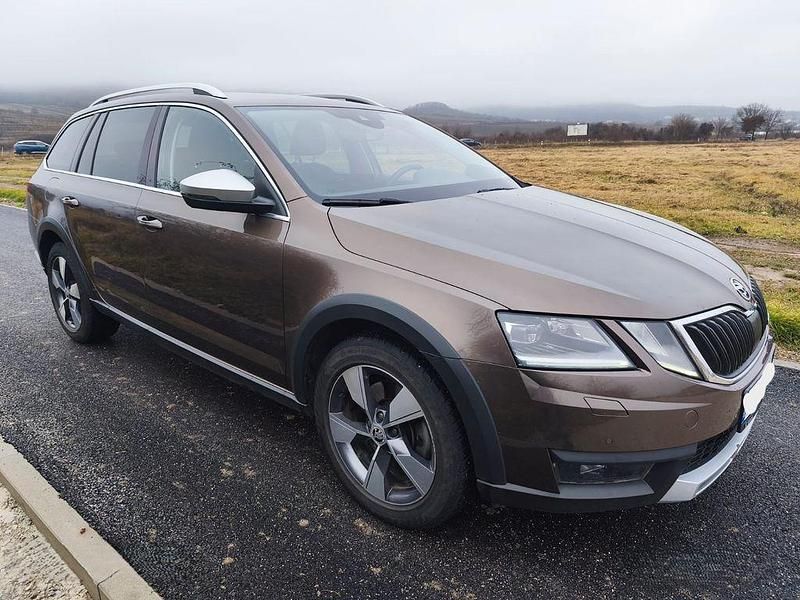 Gebraucht Skoda Octavia Scout Scout 4x4 184 PS (135 kW) 2017 Braun Kombi