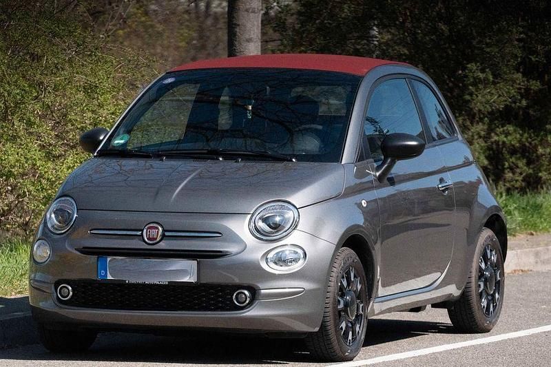 Grau Gebraucht 2023 Fiat 500C Red Cabrio | 15.800 € (Fairer Preis) - Bild 1/4